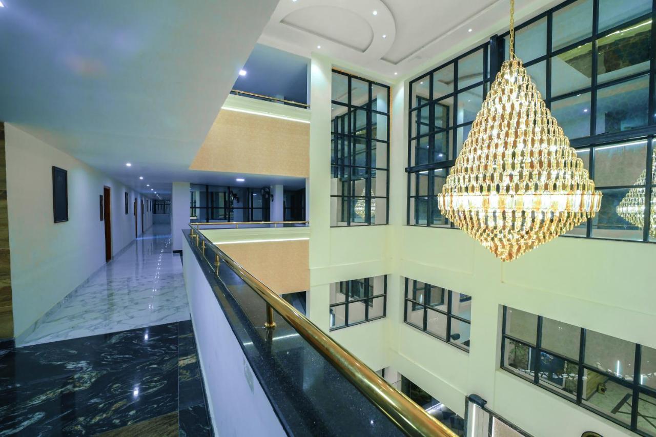Hotel Cn Windsor Chikmagaluru מראה חיצוני תמונה